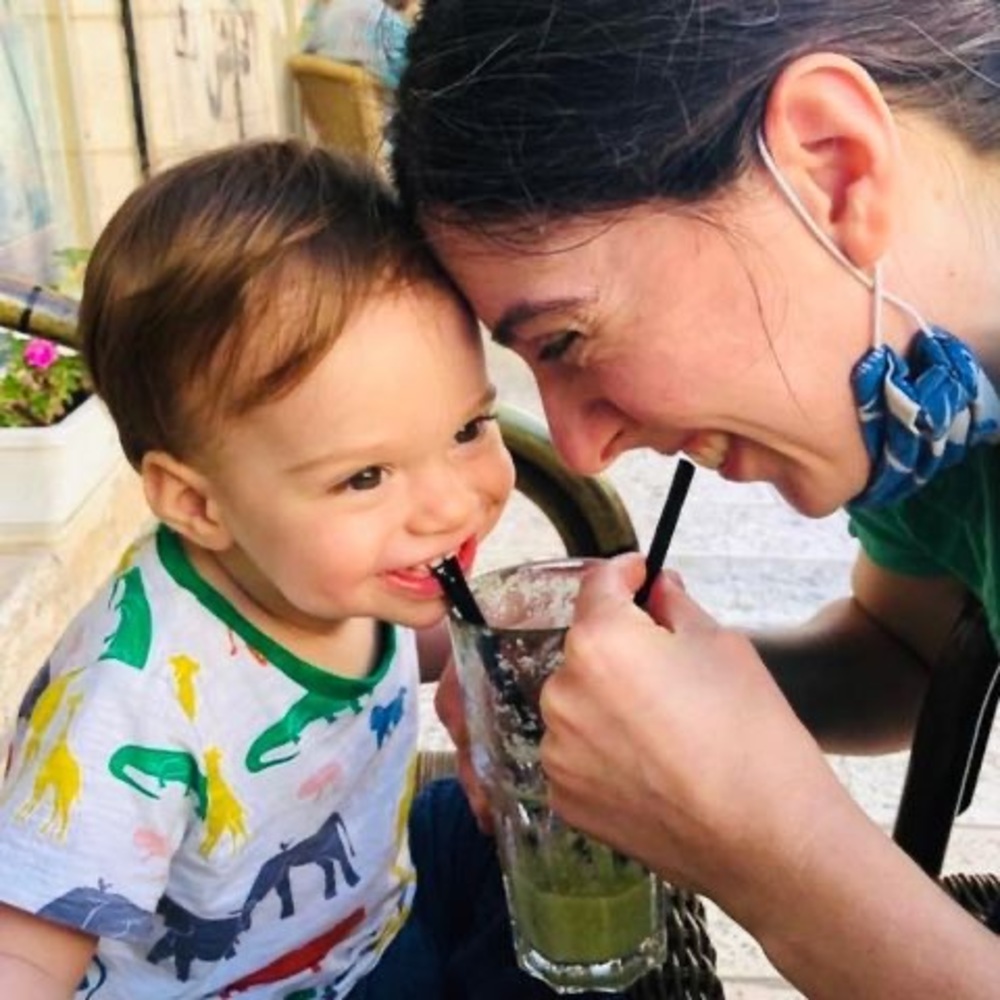 Meet your Posher, Courtney